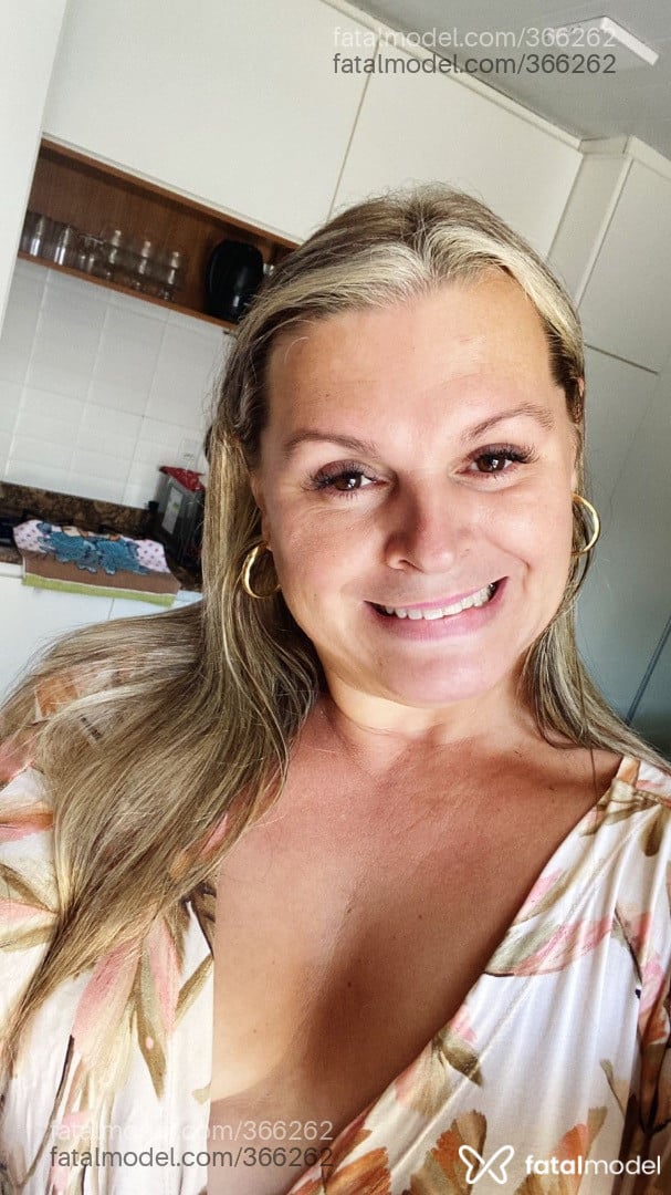 Acompanhante travesti loira (o) de olhos castanhos em Virtual - Faby