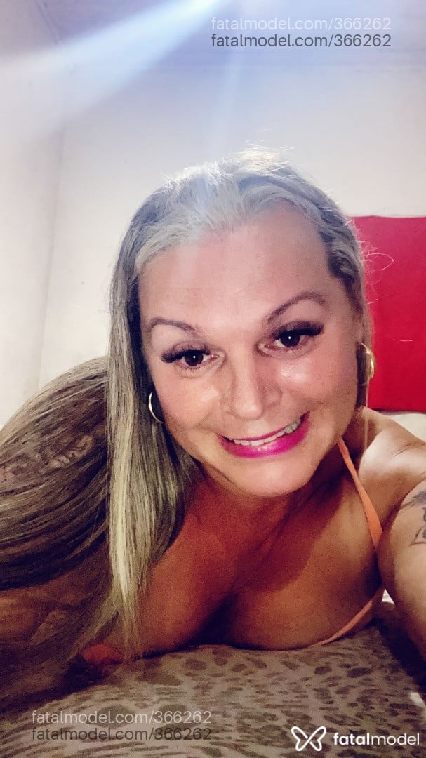 Acompanhante travesti loira (o) de olhos castanhos em Virtual - Faby