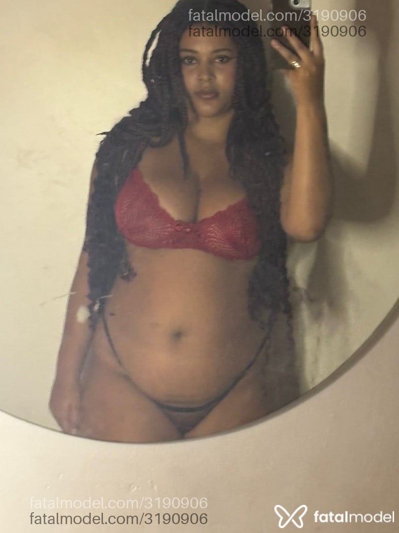 Acompanhante mulher morena (o) de olhos castanhos em Virtual - Camilly