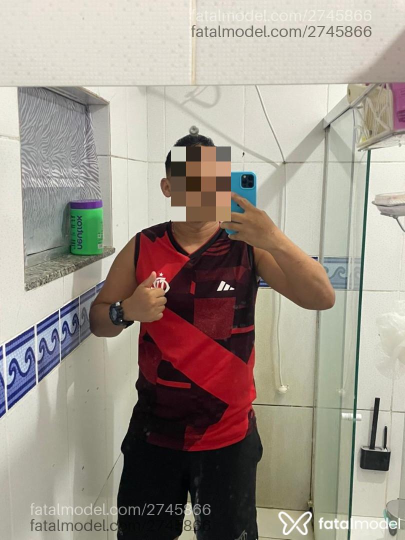 Acompanhante homem morena (o) de olhos castanhos em Rio de Janeiro - Richard