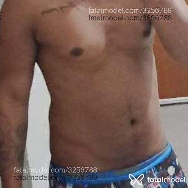 Acompanhante homem com cabelo castanho de olhos pretos em São José do Rio Preto Acompanhante homem com cabelo castanho de olhos pretos em São José do Rio Preto - Henrique Silva