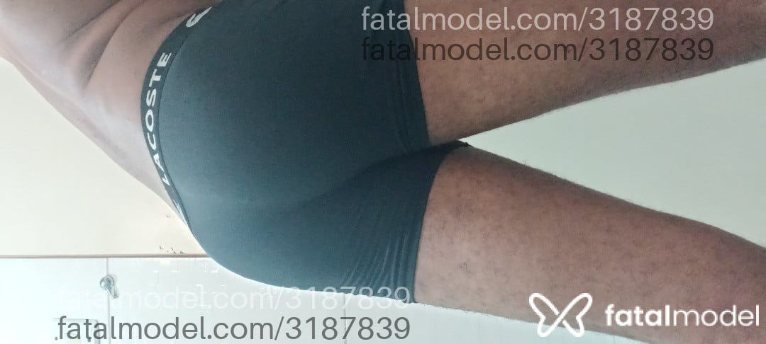 Acompanhante homem com cabelo grisalho de olhos pretos em Alagoinhas Acompanhante homem com cabelo grisalho de olhos pretos em Alagoinhas - Caio Silva