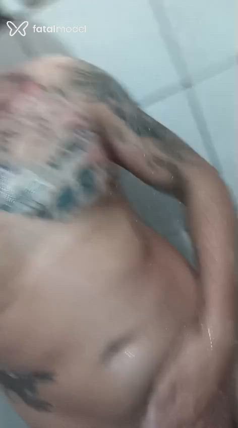 Acompanhante homem com cabelo castanho de olhos mel - Matheus Goncalves Acompanhante homem com cabelo castanho de olhos mel - Matheus Goncalves