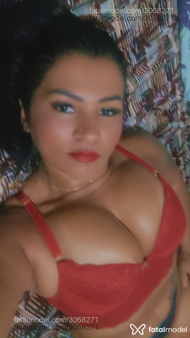 Acompanhante mulher morena (o) de olhos pretos - Fernanda Acompanhante mulher morena (o) de olhos pretos - Fernanda