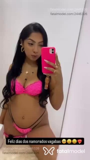 Acompanhante mulher morena (o) de olhos castanhos em Jundiaí Acompanhante mulher morena (o) de olhos castanhos em Jundiaí - Júlia Silva