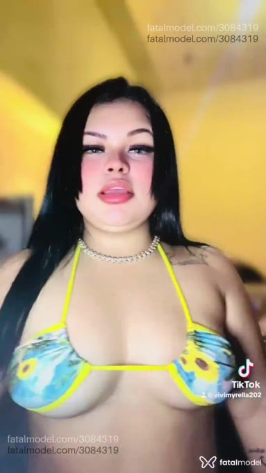 Acompanhante mulher morena (o) de olhos pretos em Manaus - Myrella