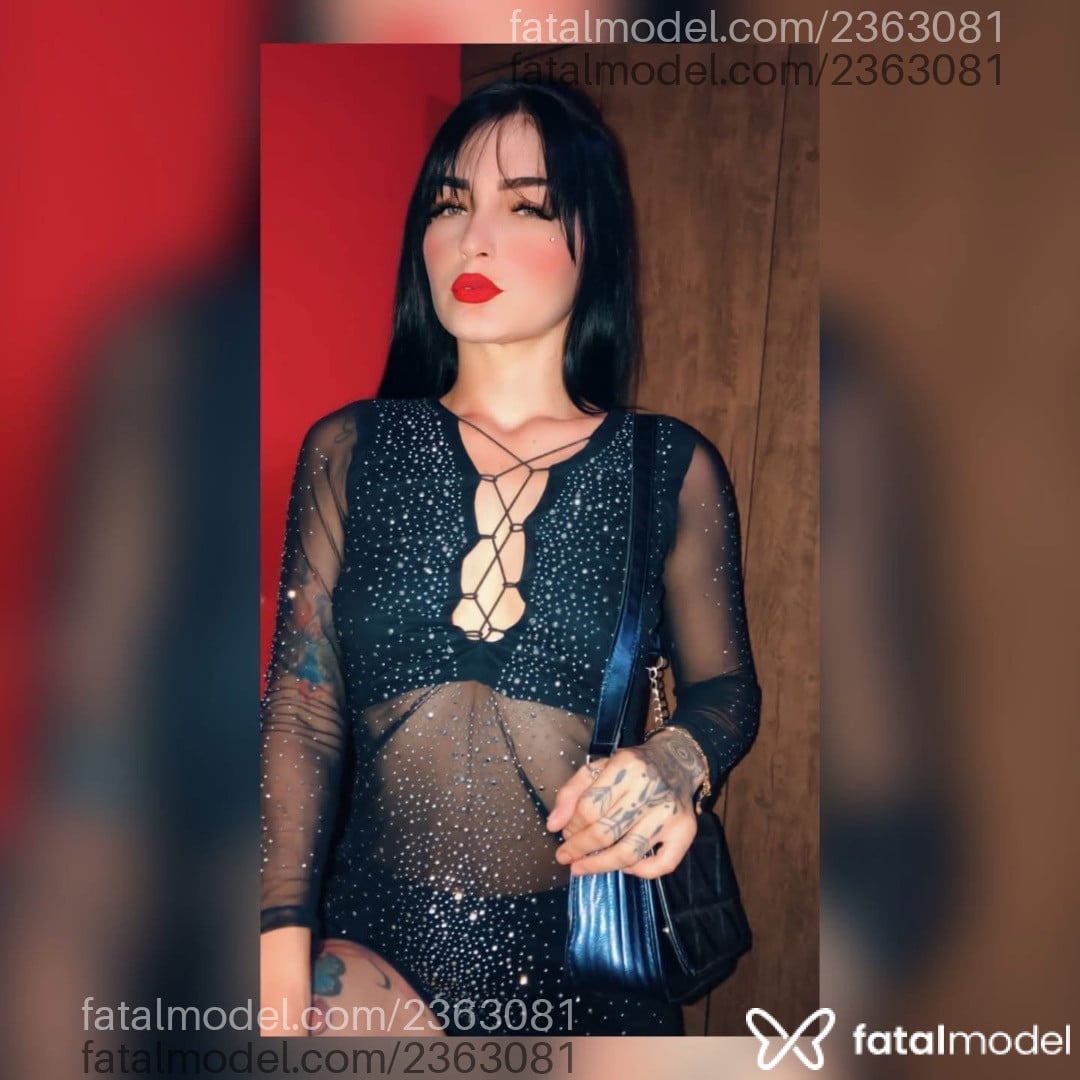 Acompanhante mulher morena (o) de olhos verdes - Ellen Acompanhante mulher morena (o) de olhos verdes - Ellen