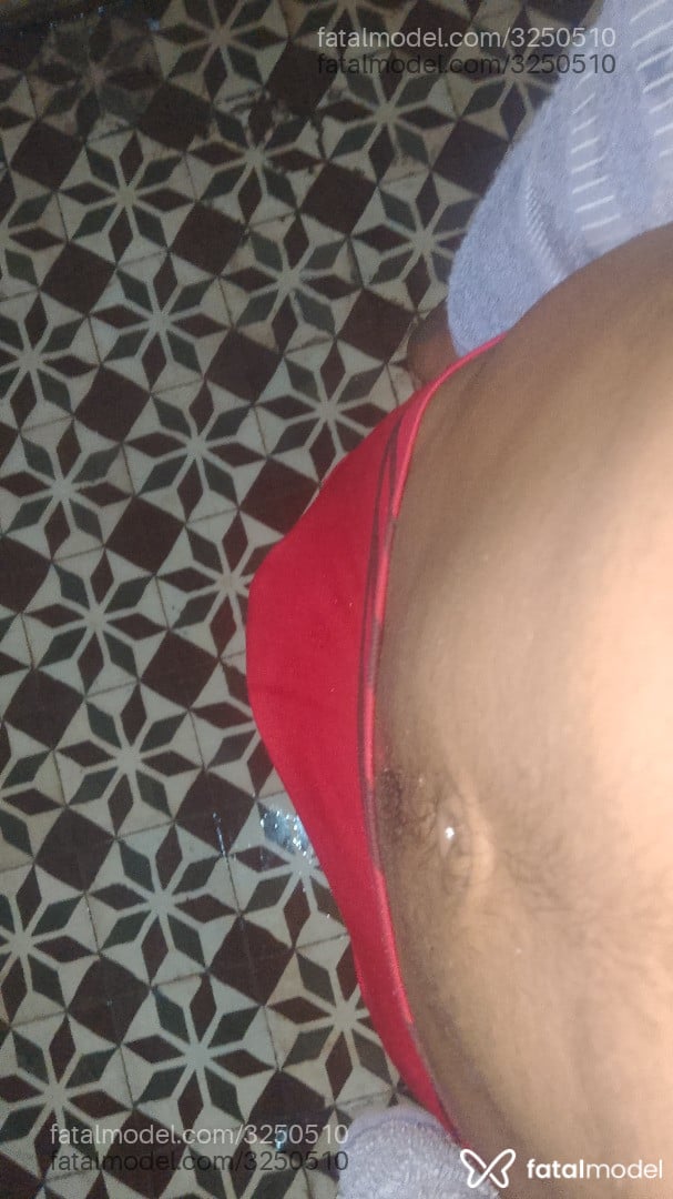 Acompanhante homem morena (o) de olhos castanhos em Governador Lindenberg Acompanhante homem morena (o) de olhos castanhos em Governador Lindenberg - Nando Jhunnyor