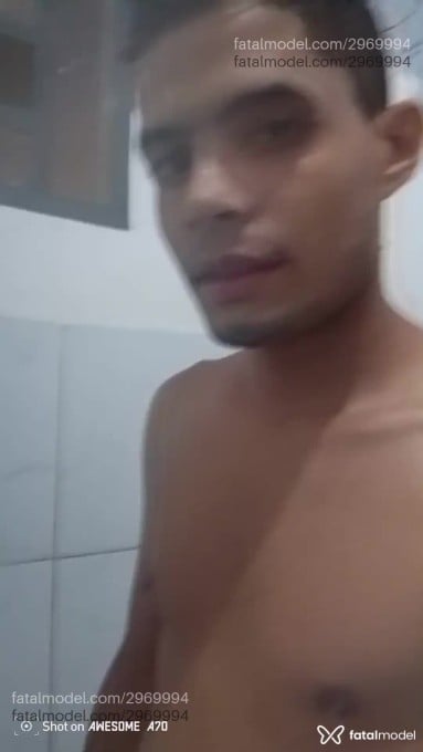 Acompanhante homem com cabelo castanho de olhos pretos em Penápolis Acompanhante homem com cabelo castanho de olhos pretos em Penápolis - Diego Pires
