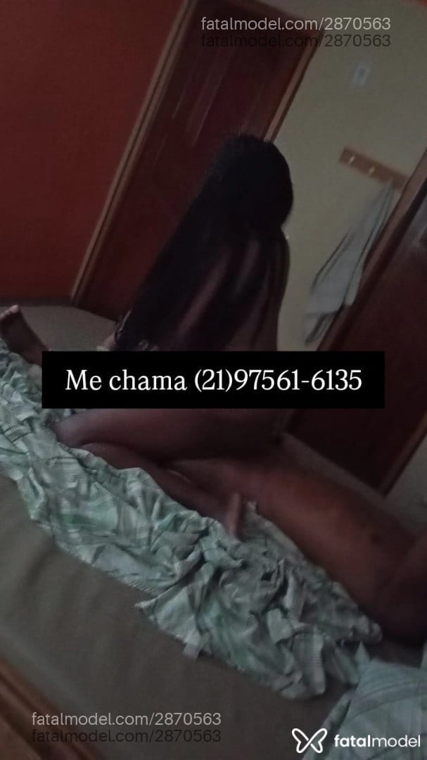 Acompanhante mulher morena (o) de olhos pretos em Rio de Janeiro - Preta