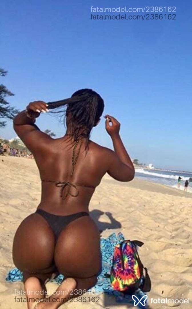 Acompanhante mulher morena (o) de olhos pretos em Rio de Janeiro Acompanhante mulher morena (o) de olhos pretos em Rio de Janeiro - Maria Fernanda