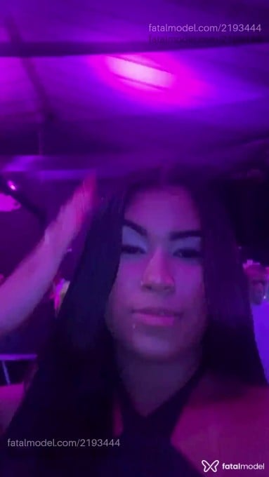 Acompanhante mulher morena (o) de olhos castanhos - Amanda Acompanhante mulher morena (o) de olhos castanhos - Amanda