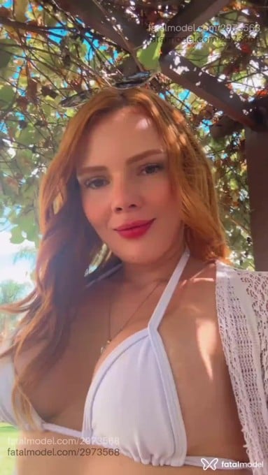 Acompanhante mulher ruiva (o) de olhos mel em Campinas Acompanhante mulher ruiva (o) de olhos mel em Campinas - Isabela Justino