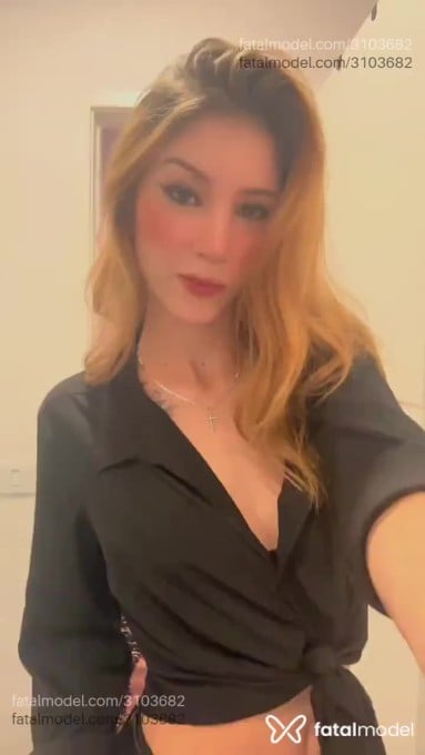 Acompanhante mulher ruiva (o) de olhos verdes em Virtual Acompanhante mulher ruiva (o) de olhos verdes em Virtual - Iiizyy