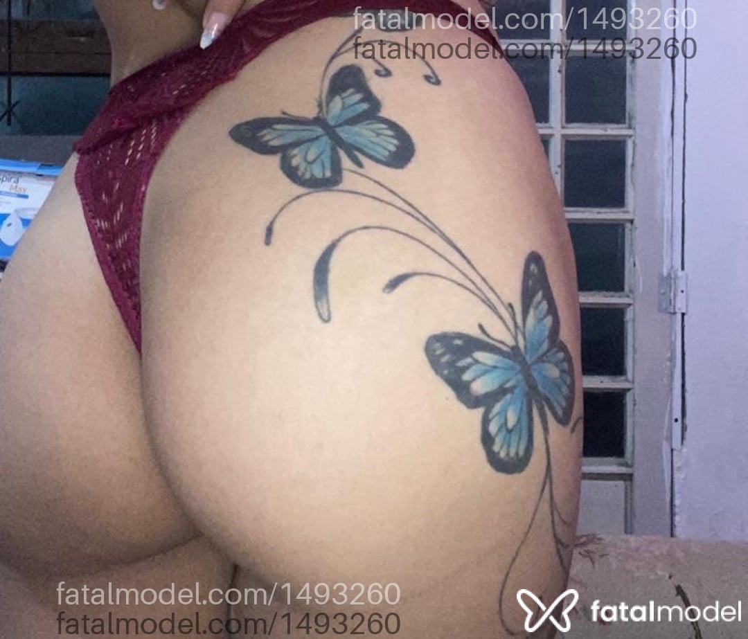 Acompanhante mulher com cabelo castanho de olhos verdes em Leme - Lary Oliveira