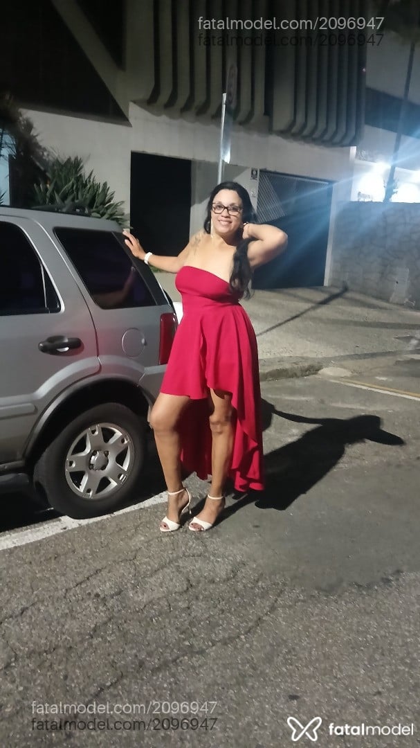 Acompanhante mulher morena (o) de olhos pretos em Juiz de Fora - Marcyjf