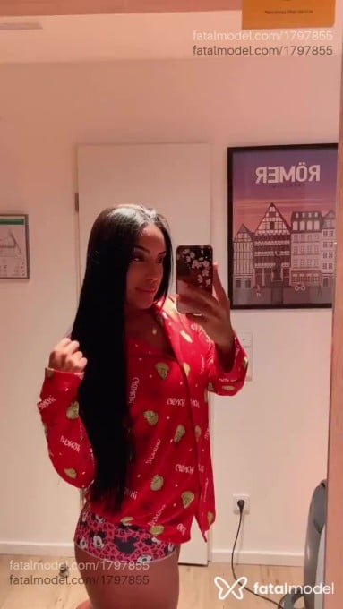 Acompanhante mulher com cabelo castanho de olhos castanhos - Mayara Acompanhante mulher com cabelo castanho de olhos castanhos - Mayara