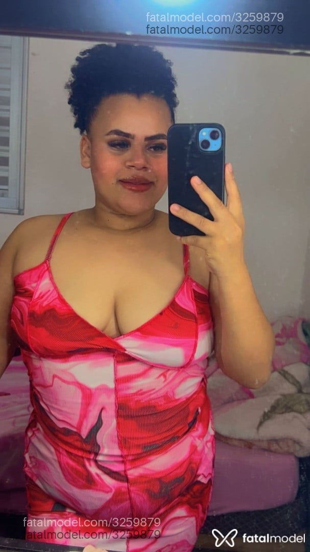 Acompanhante mulher morena (o) de olhos castanhos em Porto Alegre Acompanhante mulher morena (o) de olhos castanhos em Porto Alegre - Gabizinha
