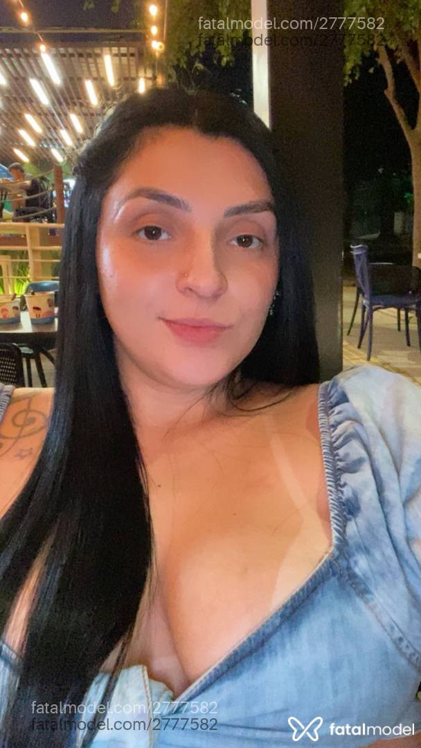 Acompanhante mulher morena (o) de olhos castanhos - Giohvana