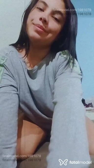 Acompanhante mulher morena (o) de olhos castanhos em Virtual - Maria
