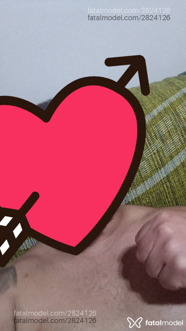 Acompanhante homem com cabelo castanho de olhos castanhos em Capão da Canoa - Bruno Dilliii