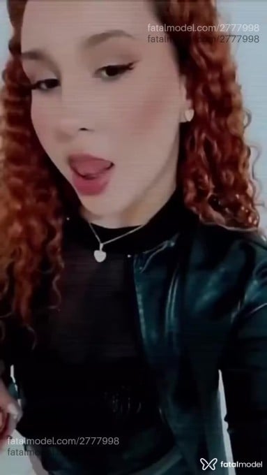 Acompanhante mulher ruiva (o) de olhos castanhos em Guarulhos - Gaby Urach