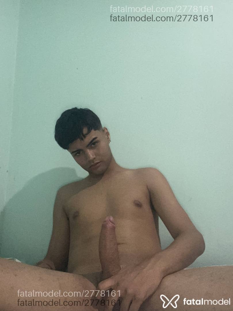 Acompanhante homem morena (o) de olhos castanhos - Luan