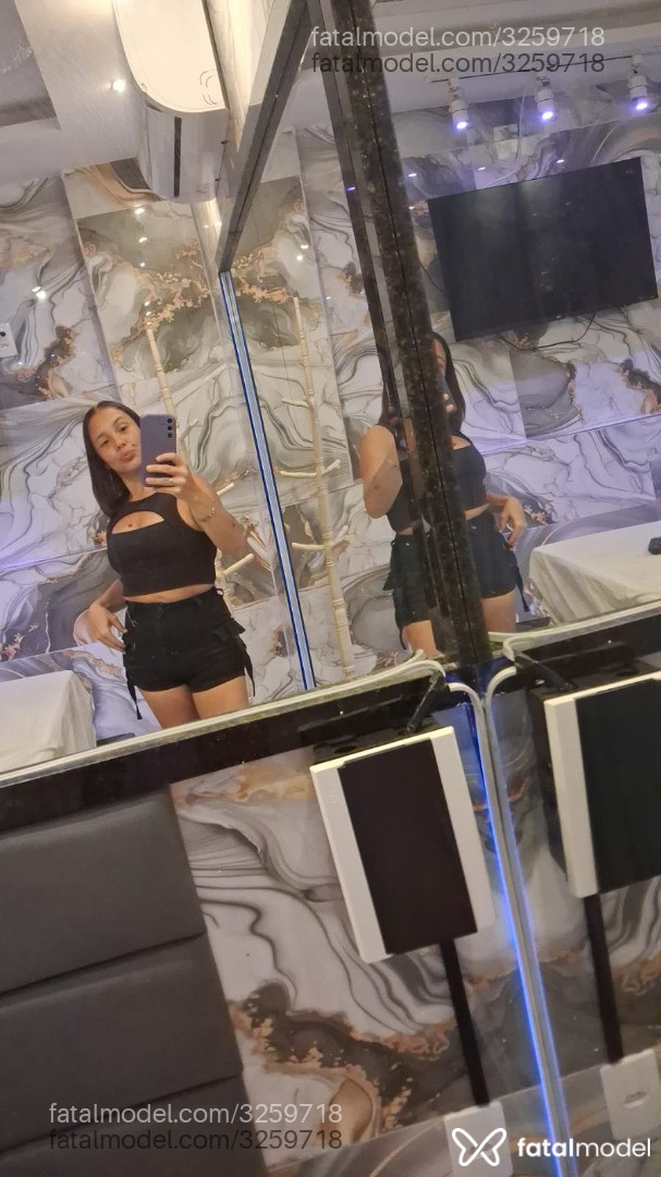 Acompanhante mulher com cabelo castanho de olhos castanhos em Rio de Janeiro - Karina
