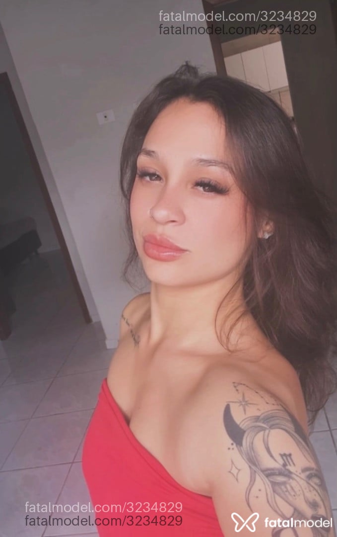 Acompanhante mulher morena (o) de olhos castanhos em São José dos Pinhais Acompanhante mulher morena (o) de olhos castanhos em São José dos Pinhais - Mirella Linz