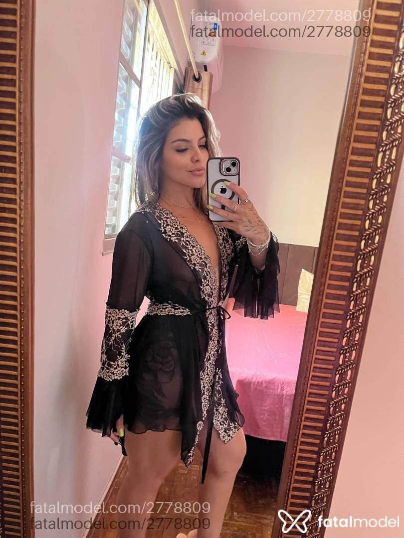 Acompanhante mulher com cabelo castanho de olhos castanhos em Santa Fé do Sul - Chloe