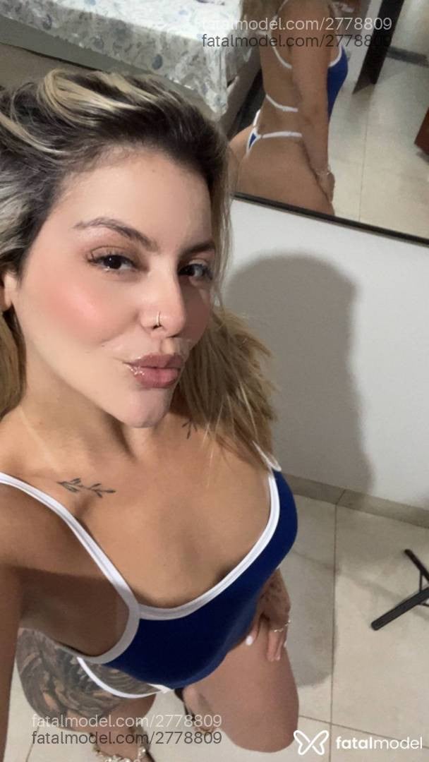 Acompanhante mulher com cabelo castanho de olhos castanhos - Chloe