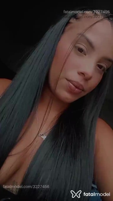 Acompanhante mulher morena (o) de olhos castanhos em Lorena - Yngrid