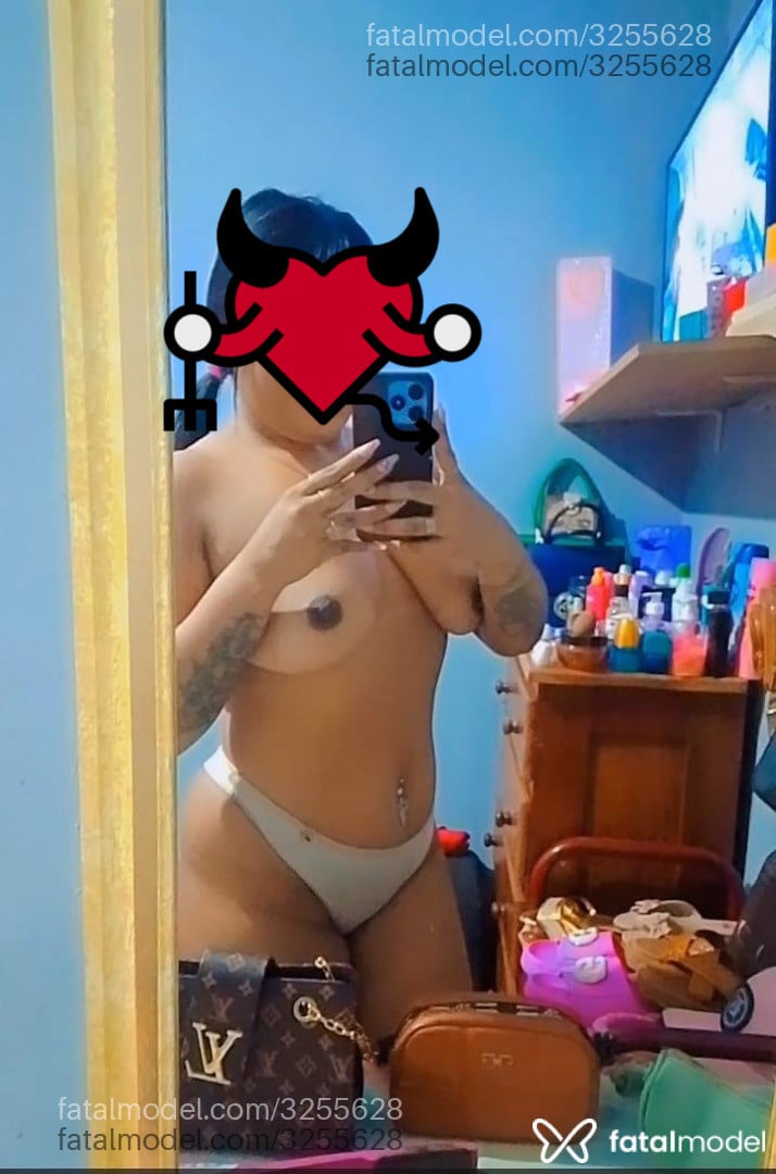 Acompanhante mulher morena (o) de olhos pretos em Virtual Acompanhante mulher morena (o) de olhos pretos em Virtual - Andreza