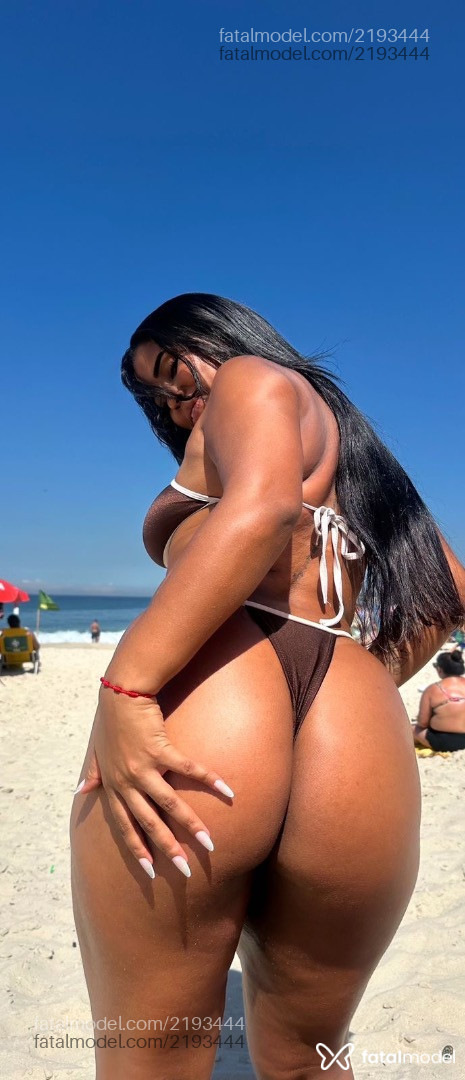 Acompanhante mulher morena (o) de olhos castanhos - Amanda Acompanhante mulher morena (o) de olhos castanhos - Amanda