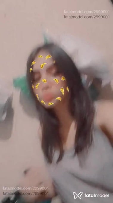 Acompanhante mulher com cabelo castanho de olhos pretos em Virtual - Annyy