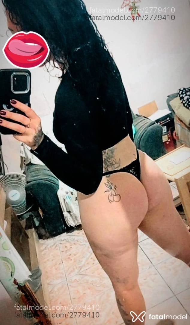 Acompanhante mulher morena (o) de olhos verdes em Pelotas - íris Cast