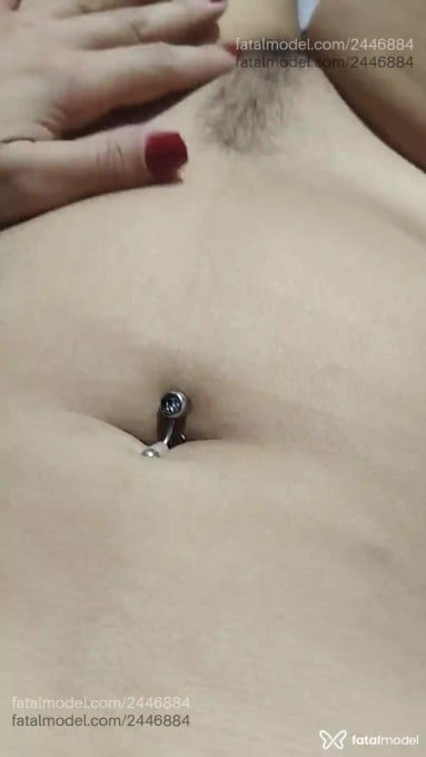 Acompanhante mulher loira (o) de olhos castanhos em Sarandi - Gisele