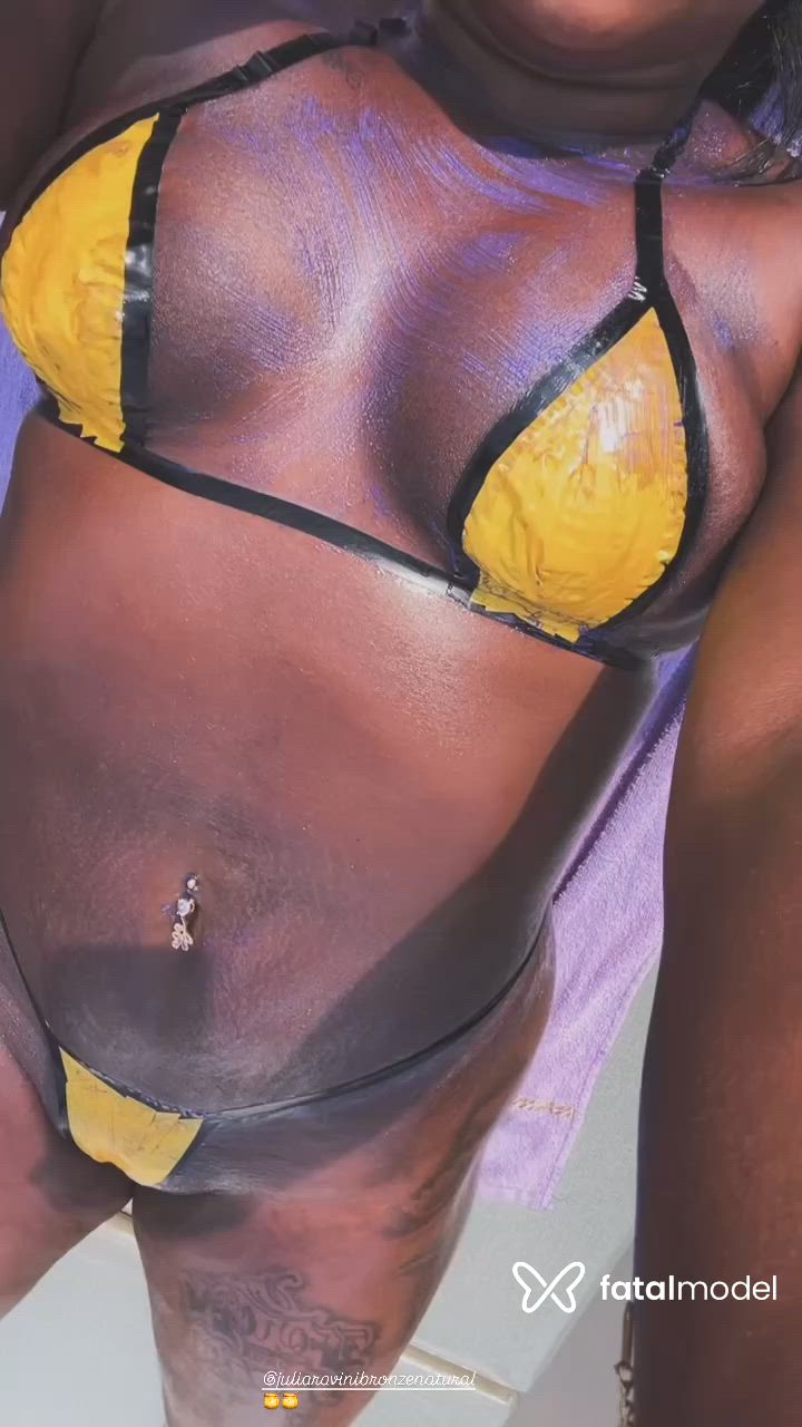 Acompanhante mulher morena (o) de olhos castanhos - Bianca Fernandes