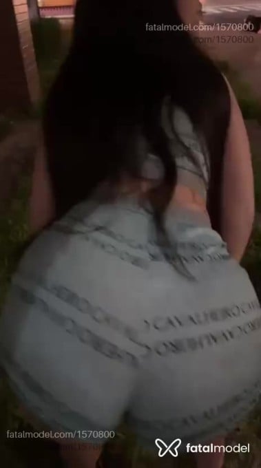 Acompanhante mulher com cabelo castanho de olhos castanhos em Canoas - Agata Oliveira