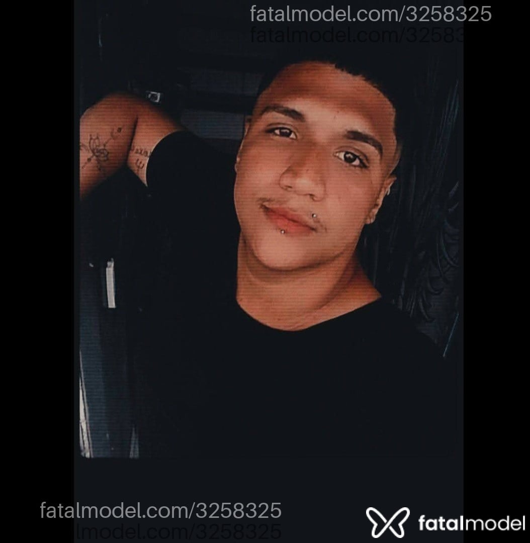 Acompanhante homem morena (o) de olhos castanhos em Macaé - Alex Santos