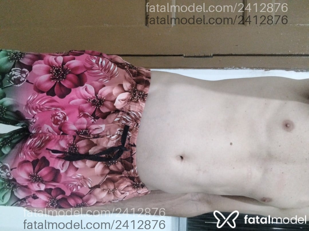 Acompanhante homem loira (o) de olhos castanhos em Vila Velha - Roxcell