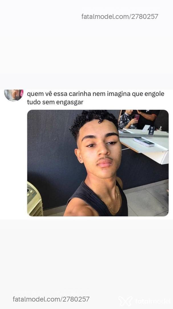 Acompanhante homem morena (o) de olhos verdes - Lannext