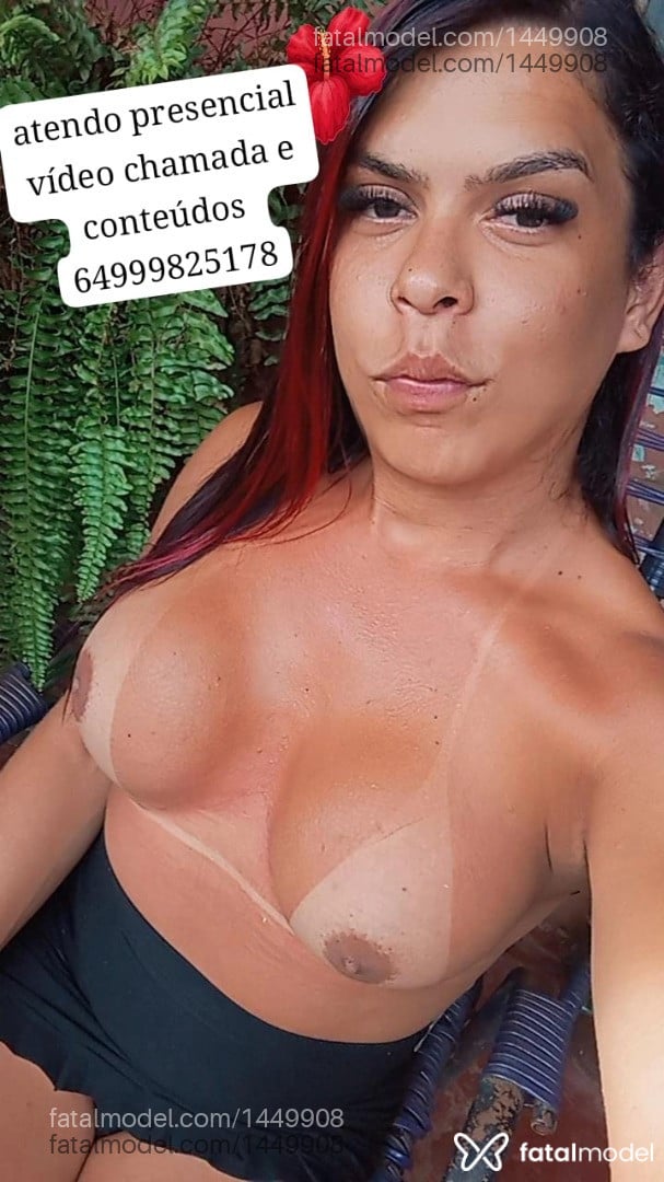 Acompanhante travesti com cabelo castanho de olhos castanhos em Morrinhos - Polly