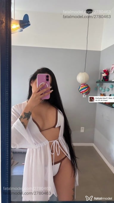 Acompanhante mulher morena (o) de olhos castanhos em Virtual - Elena