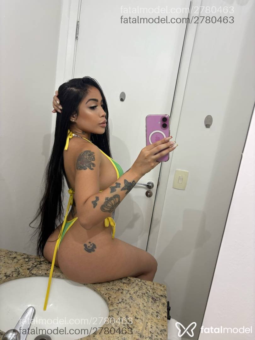 Acompanhante mulher morena (o) de olhos castanhos em Virtual - Elena