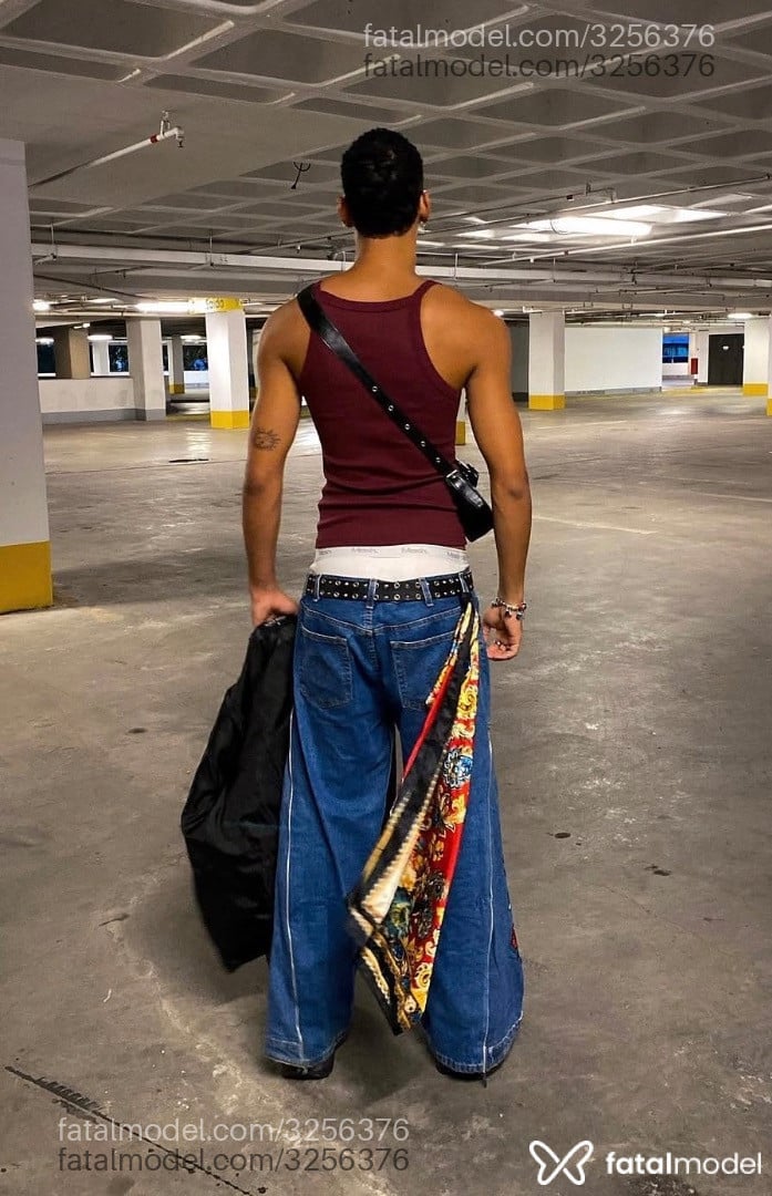Acompanhante homem morena (o) de olhos pretos em Rio de Janeiro - Felps