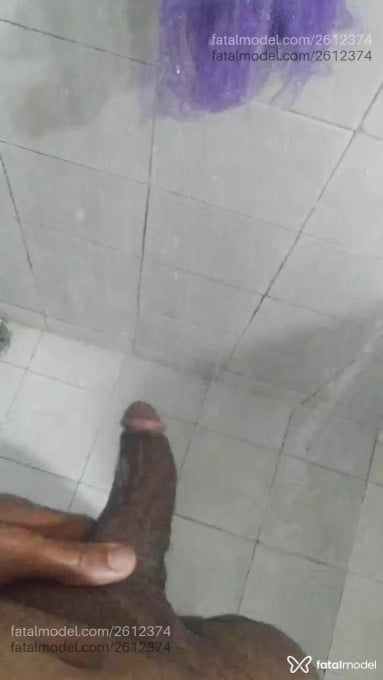 Acompanhante homem sem cabelo de olhos castanhos em Salvador - Dj Black