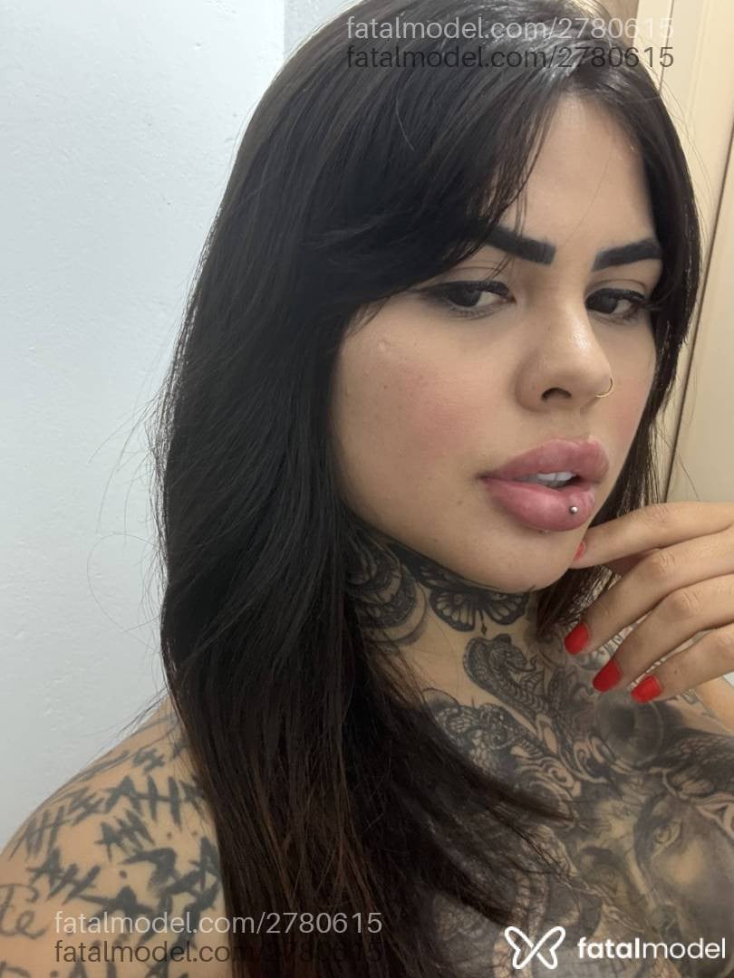 Acompanhante mulher morena (o) de olhos castanhos em Presidente Prudente - Luara