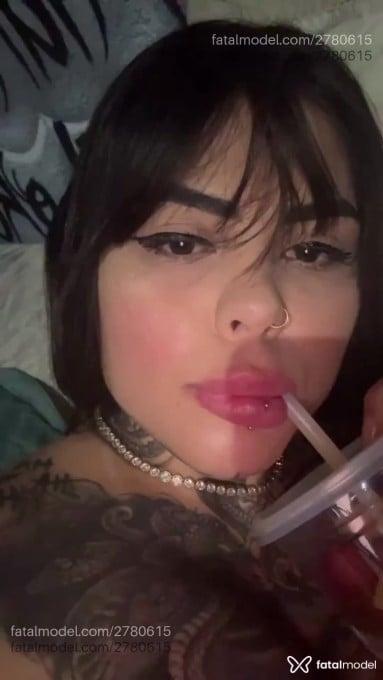 Acompanhante mulher morena (o) de olhos castanhos em Indaiatuba Acompanhante mulher morena (o) de olhos castanhos em Indaiatuba - Luara