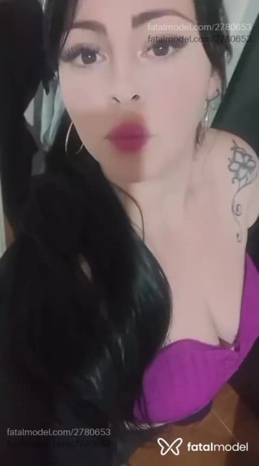 Acompanhante mulher morena (o) de olhos castanhos em Curitiba Acompanhante mulher morena (o) de olhos castanhos em Curitiba - Juliana Fernandes